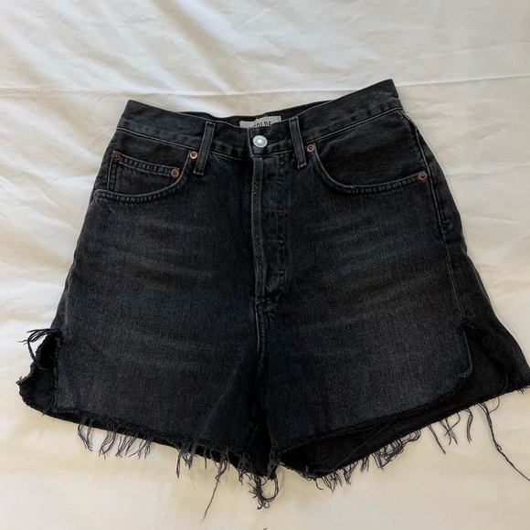 Agolde Dee Shorts - Picture 1 of 3